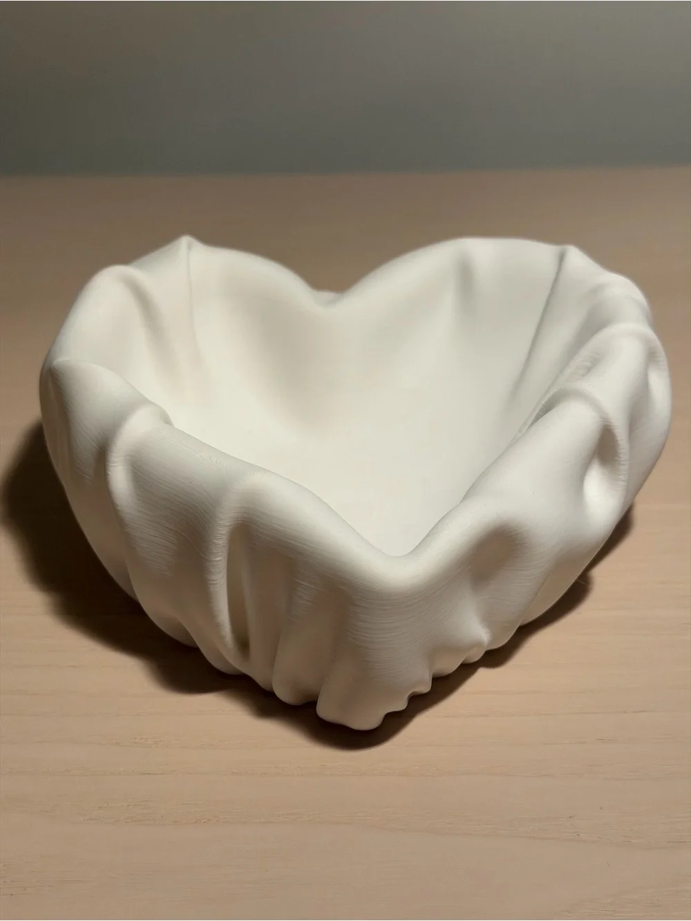 Matte Cream Heart-Shaped Decorative Bowl